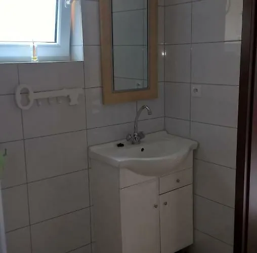 Проживание в семье Marka Goscinne *